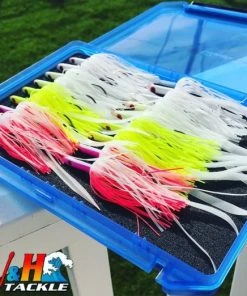 Lure Accessories Tsunami Glass Minnow Teaser W/ Silicone Skirt Bundle 12 Lure Accessories Tsunami Glass Minnow Teaser W/ Silicone Skirt Bundle -Quantum Sales image 1403
