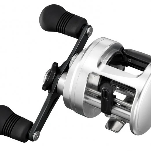 Shimano Calcutta D Baitcasting Reels 4 Shimano Calcutta D Baitcasting Reels - Image 2